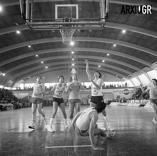 1985-04-20 Cacaolat - Estudiantes